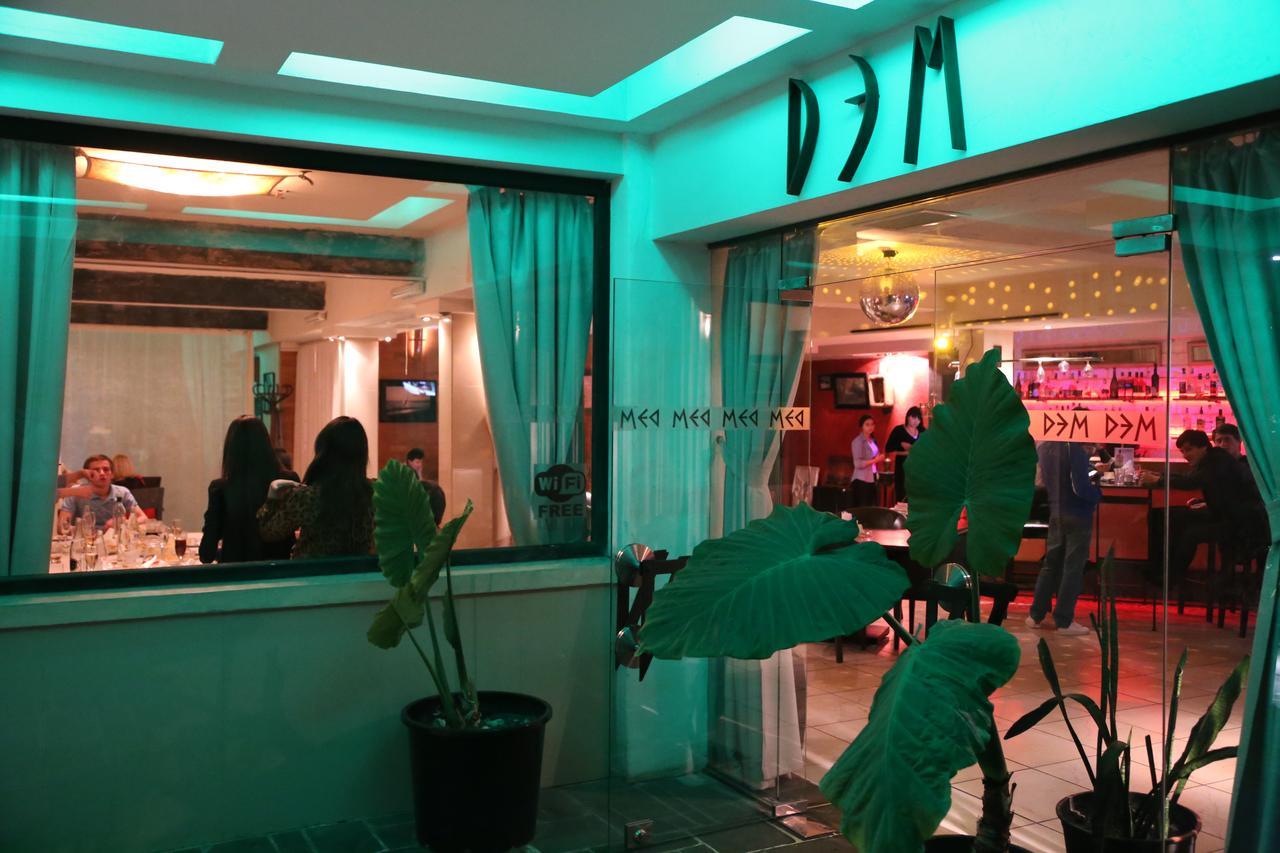 Dem Hotel Sukhumi Exterior foto